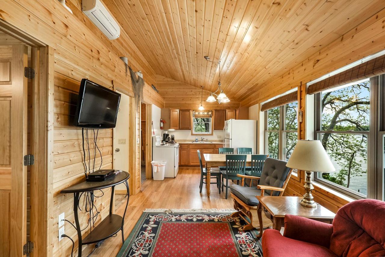 Swan Lake Resort & Campground Fergus Falls Екстериор снимка